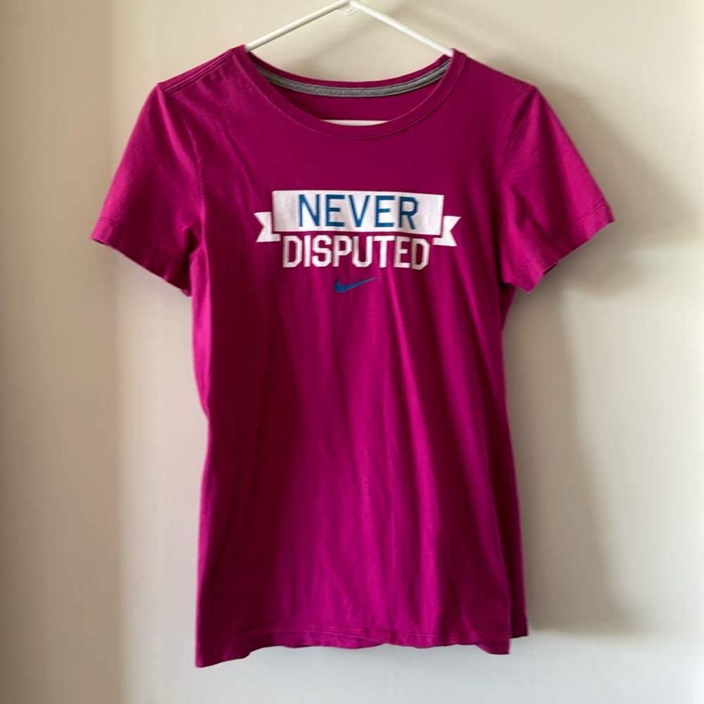 Nike Slim Fit Graphic Tee